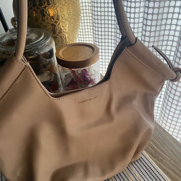 Elizabeth and James nude handbag - Picture 10 of 16